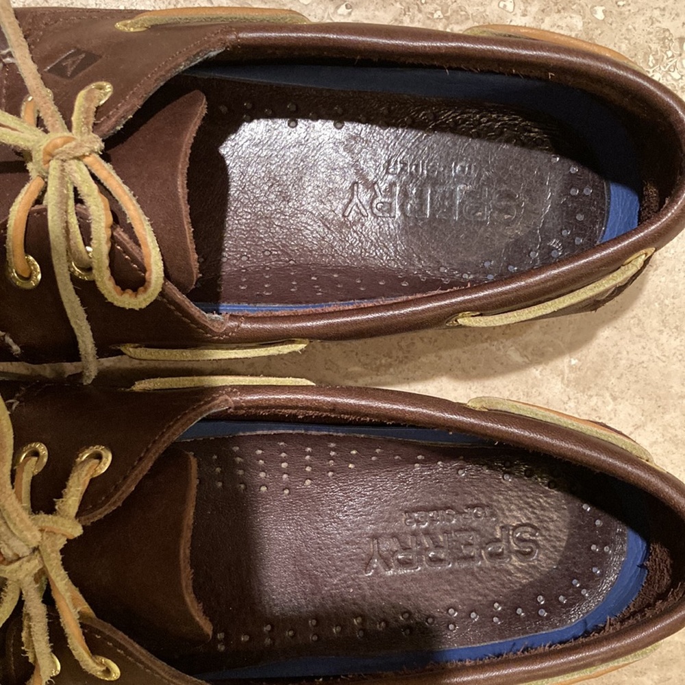 Brown sperry top siders - Picture 6 of 6